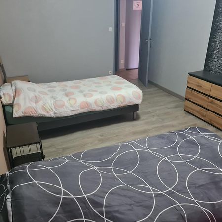 Вилла Aux P'Tits Cabris Lahayville Экстерьер фото