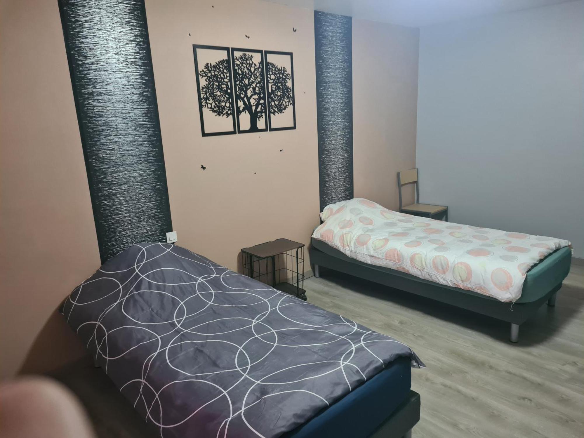 Вилла Aux P'Tits Cabris Lahayville Экстерьер фото